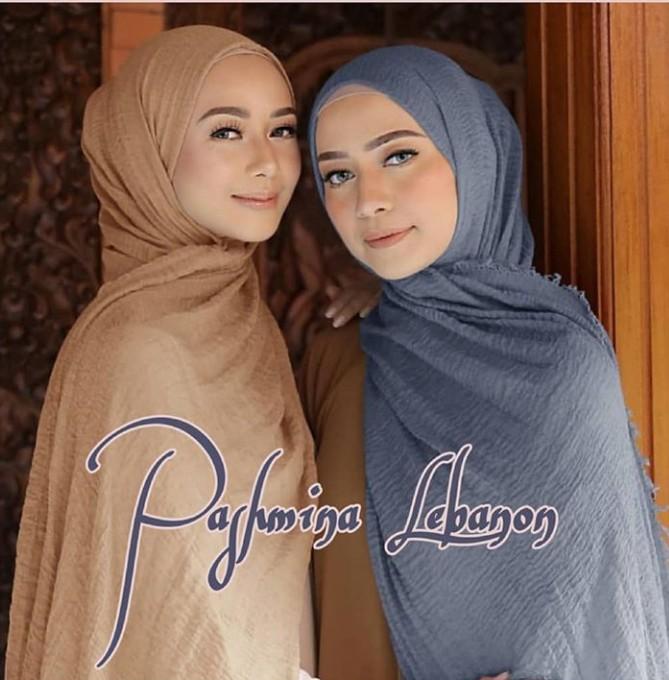 Jilbab Pashmina Crinkle Pashmina Krincke Fashion Muslim Fesyen Wanita Muslim Fashion Syal Di Carousell