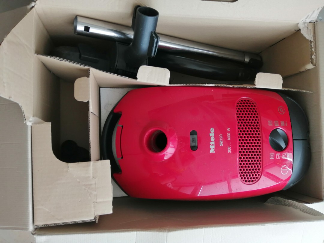 Miele Vacuum Cleaner, TV & Home Appliances, Vacuum Cleaner