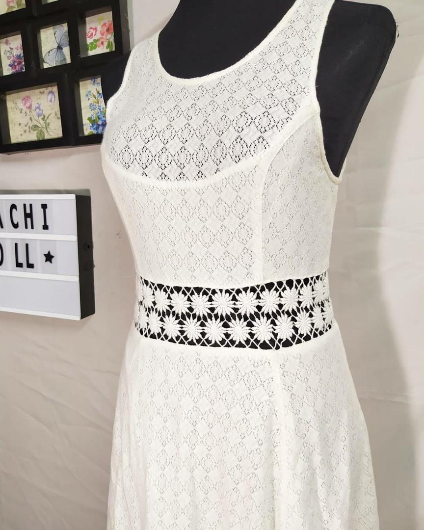 Preloved / Ukay Lace Dress (Category: Dresses) located in San Pablo. Submitted by itachicollection (Listing ID 251986181, Image 2). Description: Preloved ❄️ Brand: Free People Small to Medium 9/10 💜 P149.00 only - Thank you and Godbless 😘 Some of the clothes color/texture maybe a bit different because of the lighting of camera. Will indicate if it's Flawless or with Flaw. All clothes are washed and to wear..