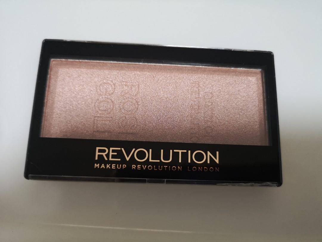 makeup revolution ingot highlighter