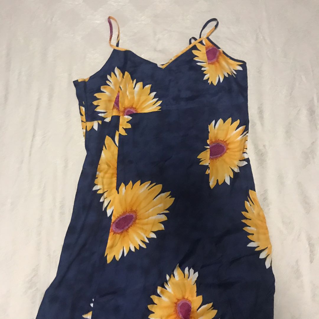 retro sunflower dress