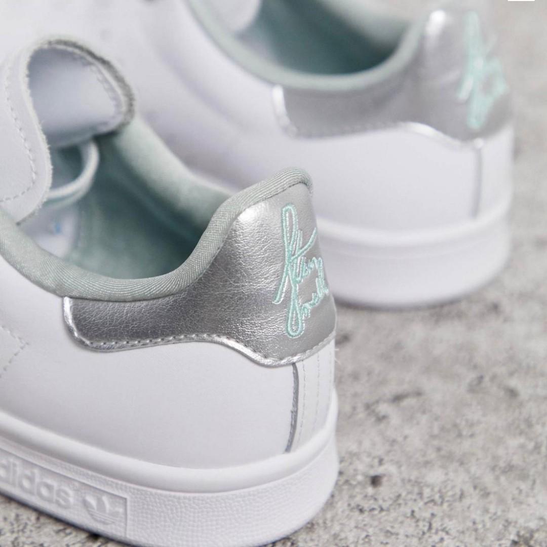 adidas stan smith white silver