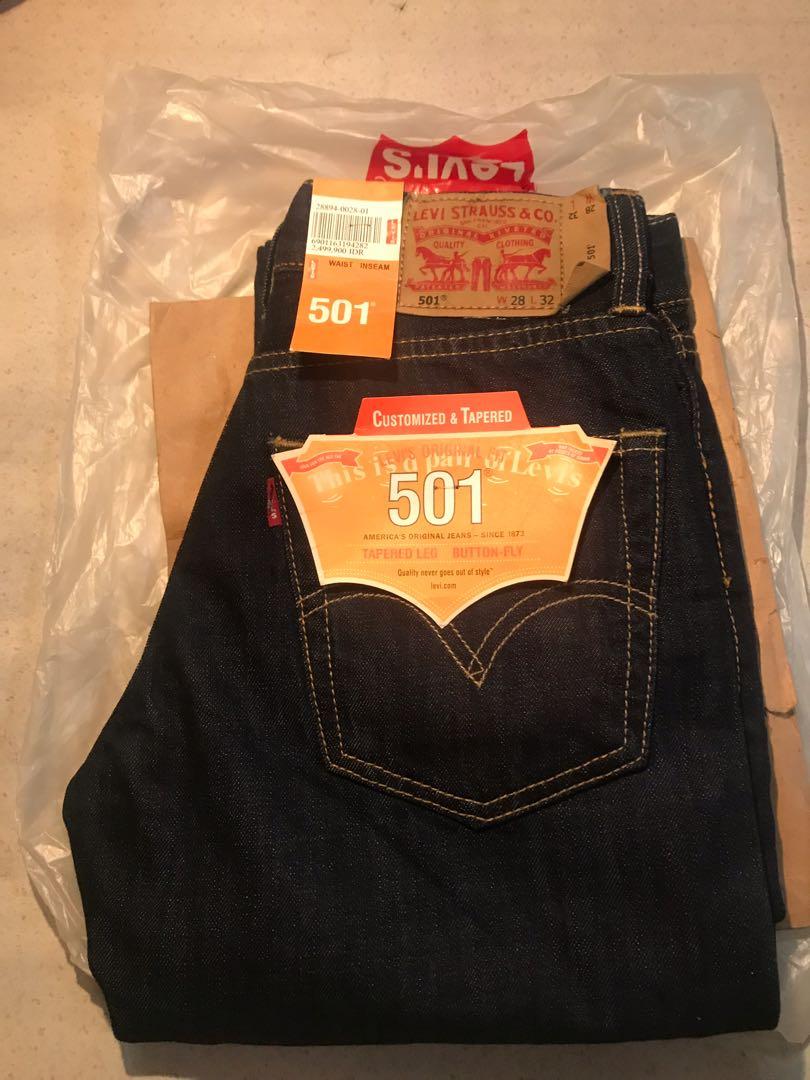 levi strauss and levis