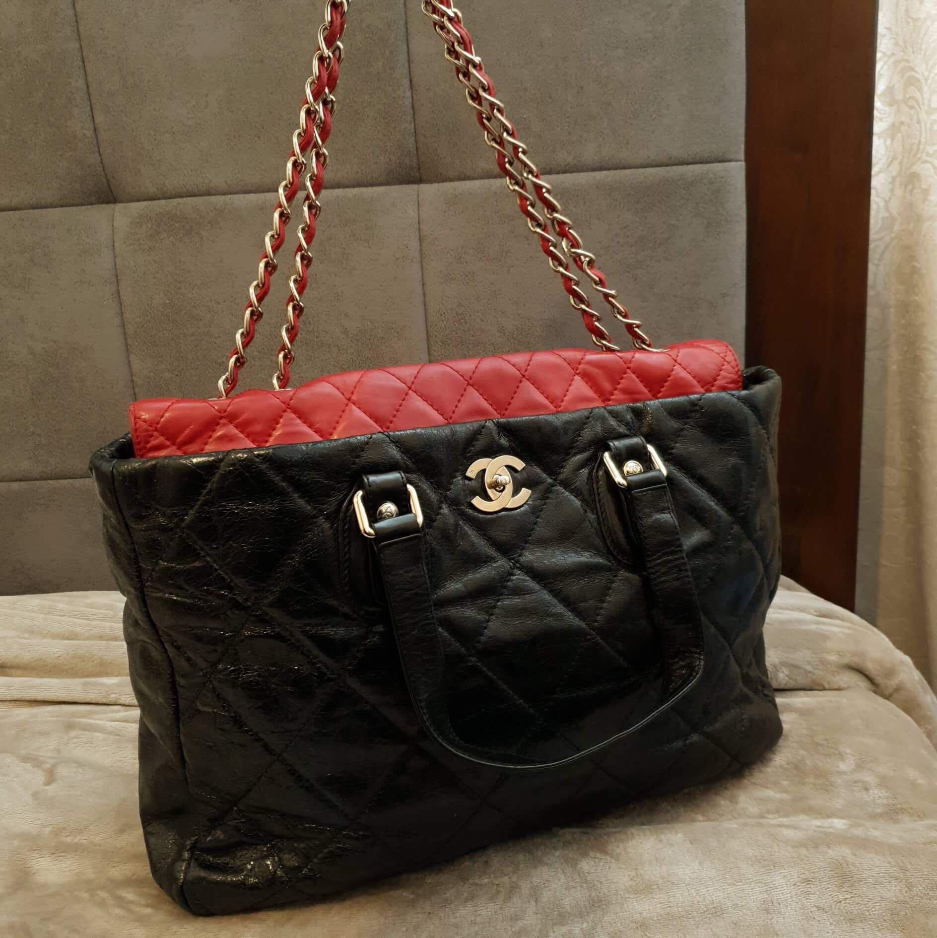 Chanel VIP Gift Tote Black Canvas Bag, Luxury, Bags & Wallets on Carousell