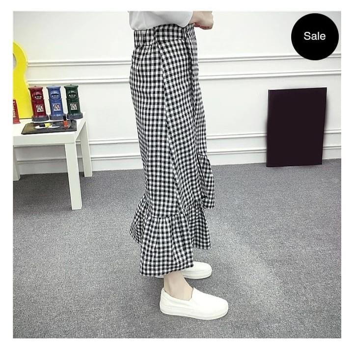 black and white plaid long skirt