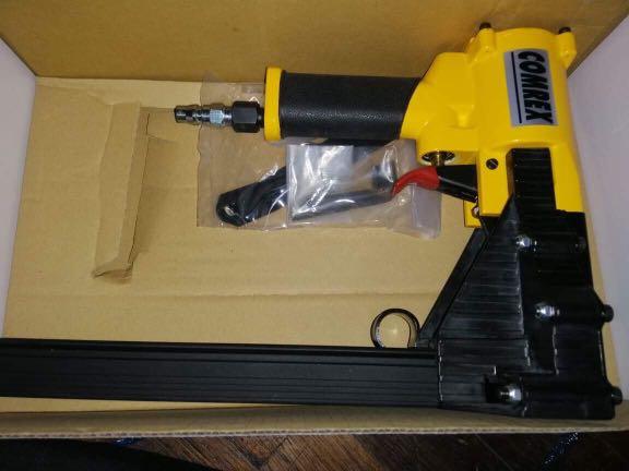 Comrex Air staple gun Furniture Home Living Cleaning