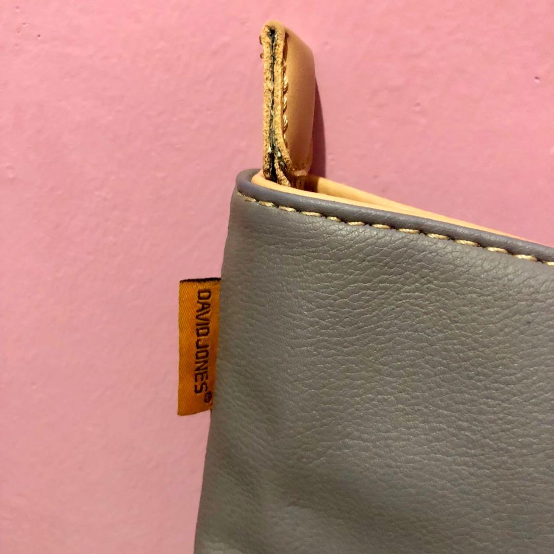 David Jones Shoulder Bag, Women's Fashion, Bags & Wallets, Shoulder Bags on Carousell
