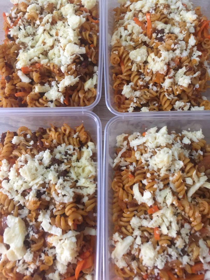 Fried Beef Chicken Macaroni Cheese Macaroni Goreng Cheese Food Drinks Baked Goods On Carousell