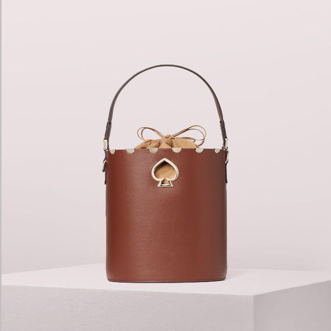 Kate Spade Suzy Scallop Small Bucket Bag Handbag Crossbody Slingbag Cinnamon Spice Brown Women s Fashion Bags Wallets Cross body Bags on Carousell