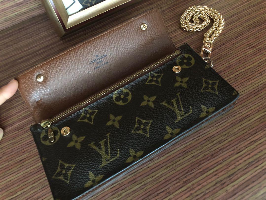 Louis Vuitton wallet Wristlet , 100% Authentic.