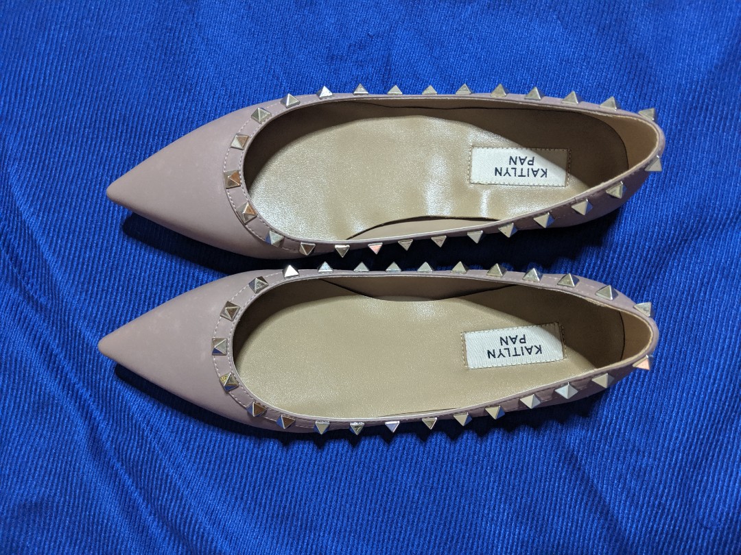 Kaitlyn pan studded flats sales
