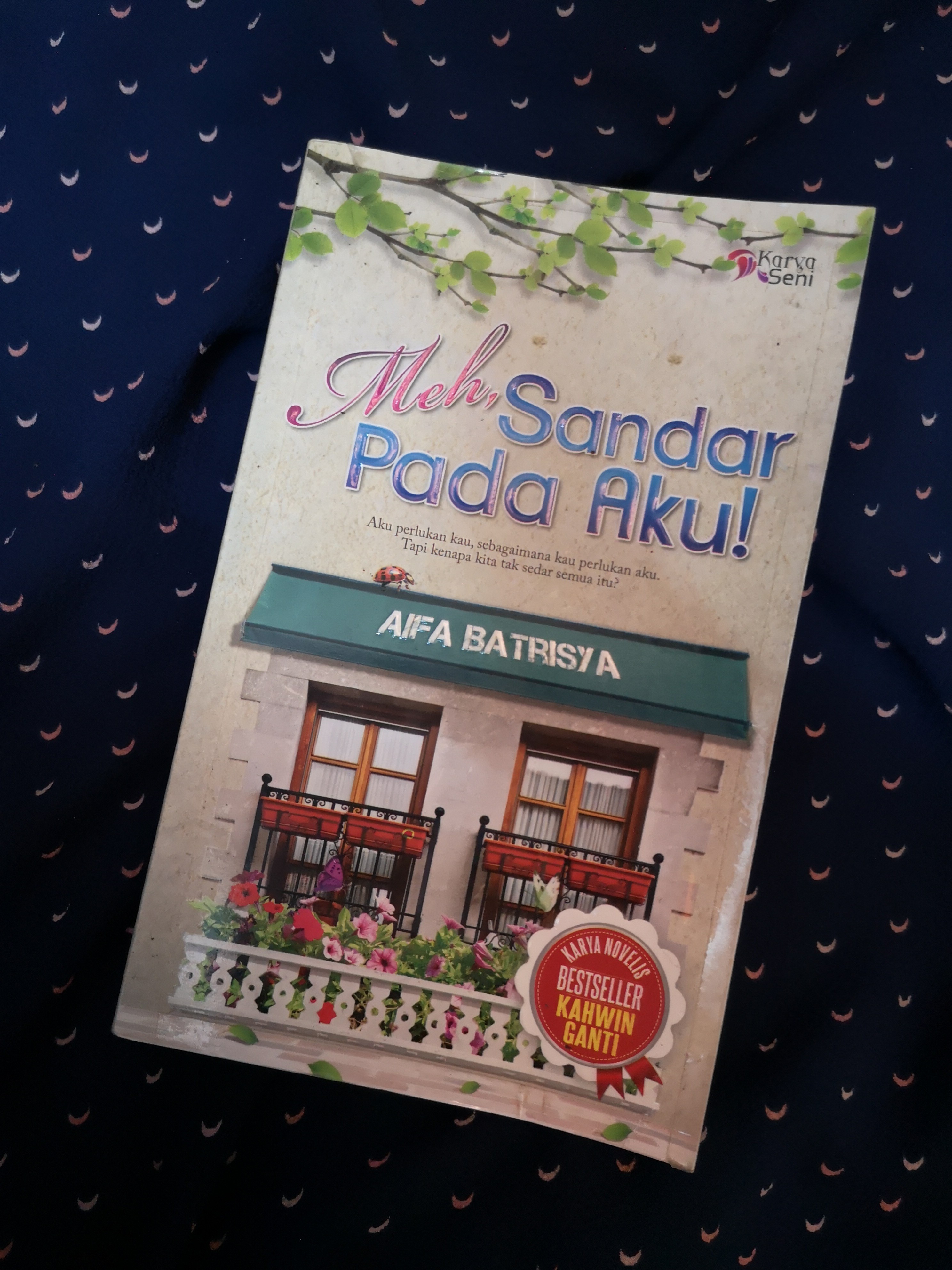 Pre Loved Novel Meh Sandar Pada Aku Novel Melayu Books Stationery Books On Carousell