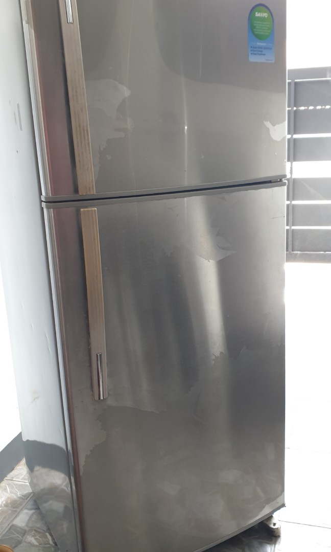 sanyo double door refrigerator
