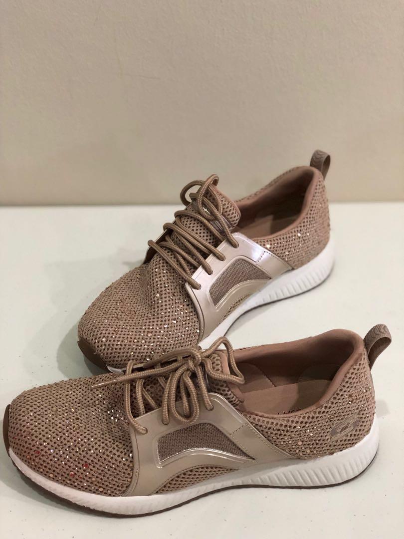 sketchers size 8