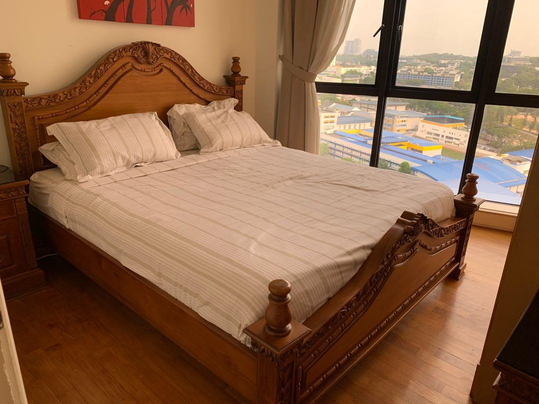 Solid High Quality Teak Wood King Size Bed And Side Table