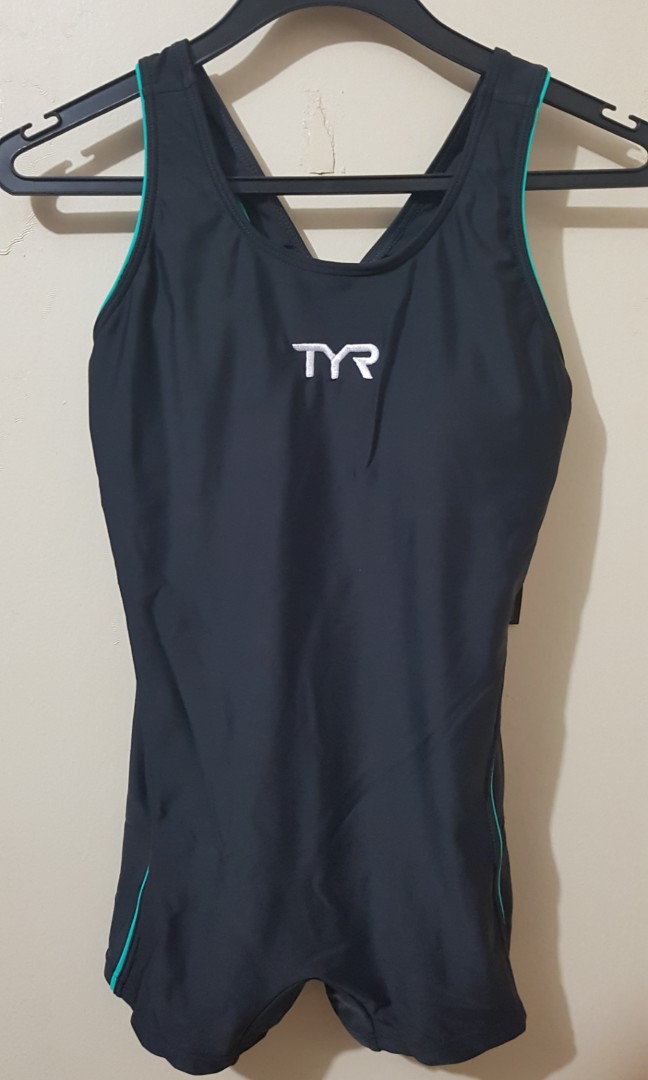 tyr swimwear sizing