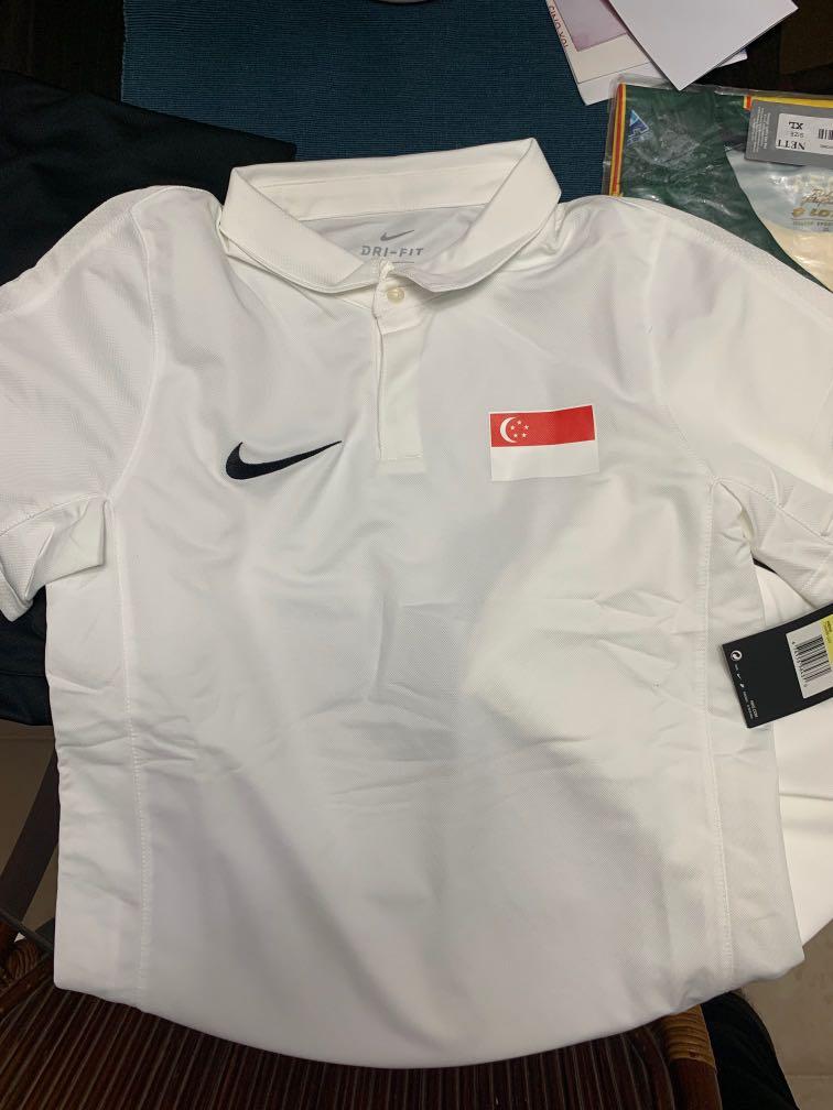 white nike collared shirt