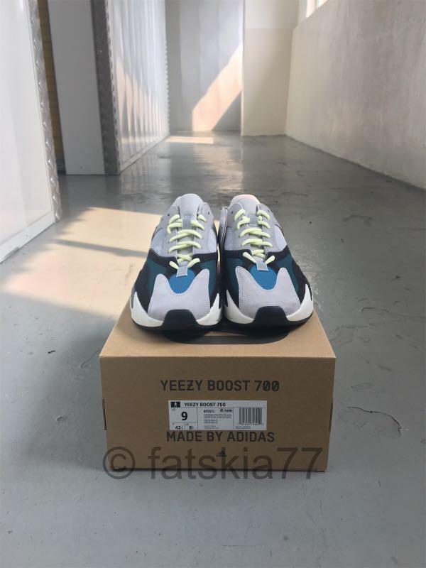WTS Yeezy 700 Wave Runner first release 