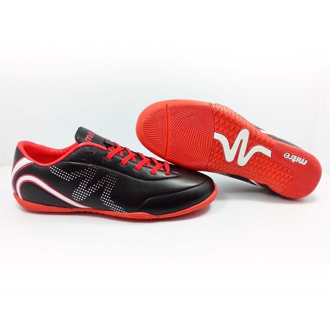 mitre futsal shoes