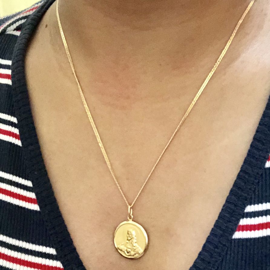 Alex gonzaga mama mary necklace best sale