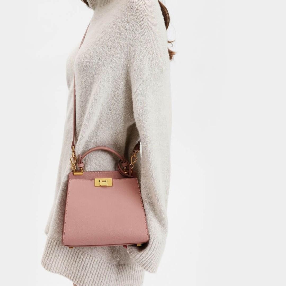 Classic metal detail shop push lock bag