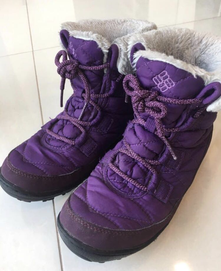 columbia kids snow boots