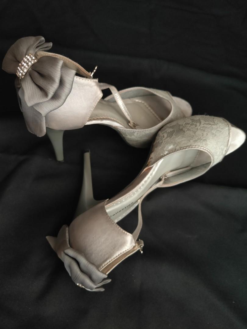 GIBI Collection heels sandals Women s Fashion Footwear Heels on Carousell