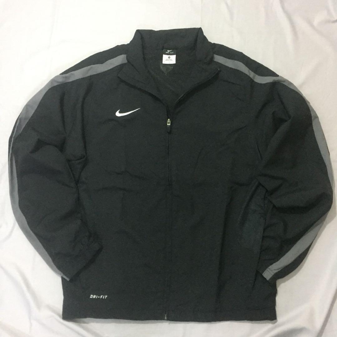 Jaket parasut nike original cheap