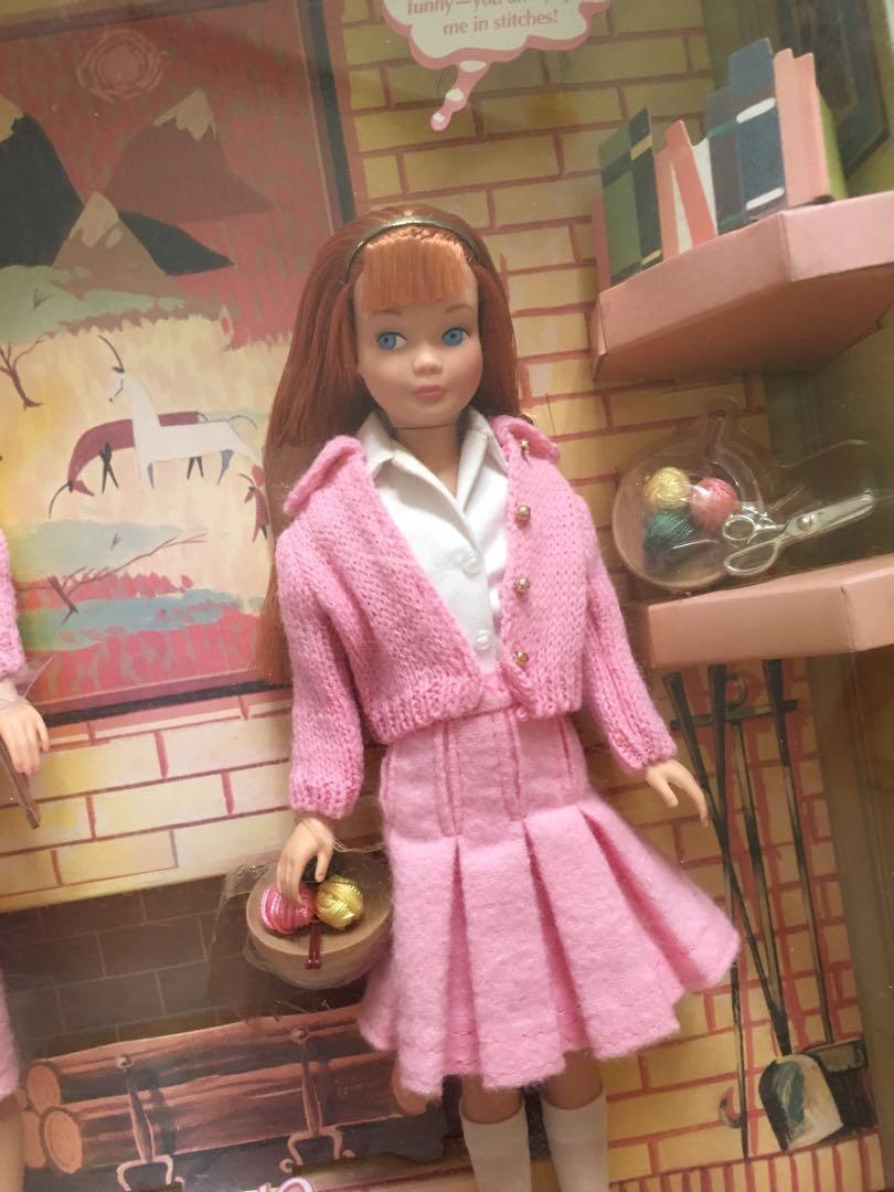 Barbie knitting store pretty