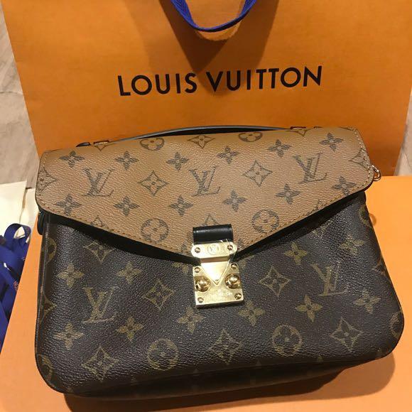 LV Pochette Metis pour Femme Monogram bag, Women's Fashion, Bags & Wallets,  Shoulder Bags on Carousell