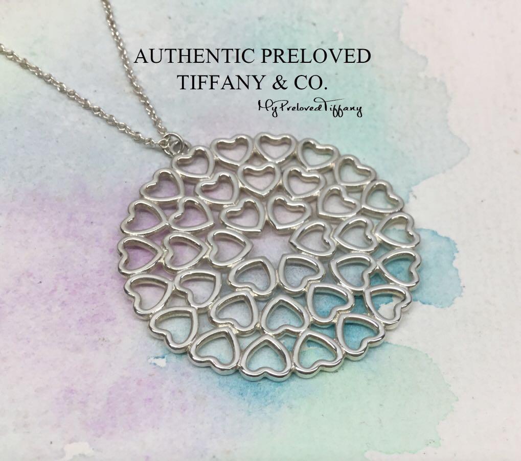 Hearts Medallion Necklace Silver 