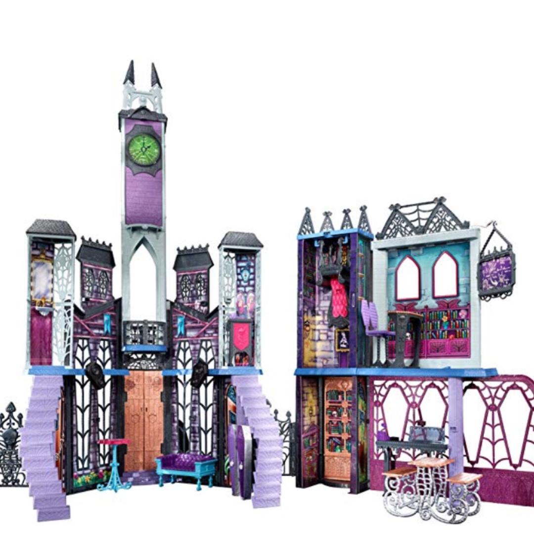 Monster High Deadluxe High School Playset (Category: Kids Toys) located in Manila. Submitted by iryfa (Listing ID 252457452, Image 1). Description: Like new, Extra-Large Monster High Play Set (Dolls are not included, but could be sold separately) Simply entering into the halls of Monster High is an iconic experience where the teenage children of monsters flaunt their freaky flaws, flawesome fashions and fabulous friends. In the classrooms of Mons