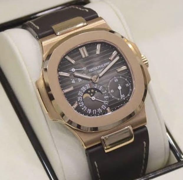 Patek Philippe Nautilus Moon Phase Rose Gold With Alligator Strap 5712r Luxury Watches On Carousell