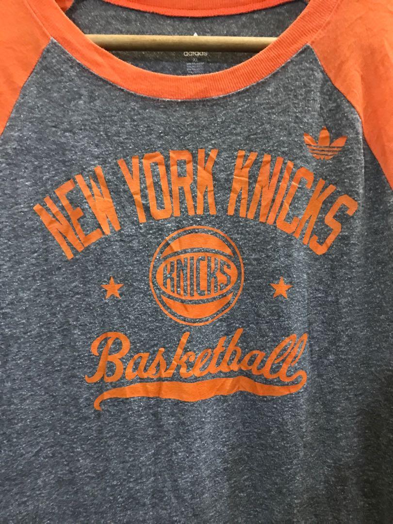 Adidas New York Knicks (Category: Activewear) located in Paranaque City. Submitted by jayyator (Listing ID 252596777, Image 2). Description: Offer and it’s yours! 😁.