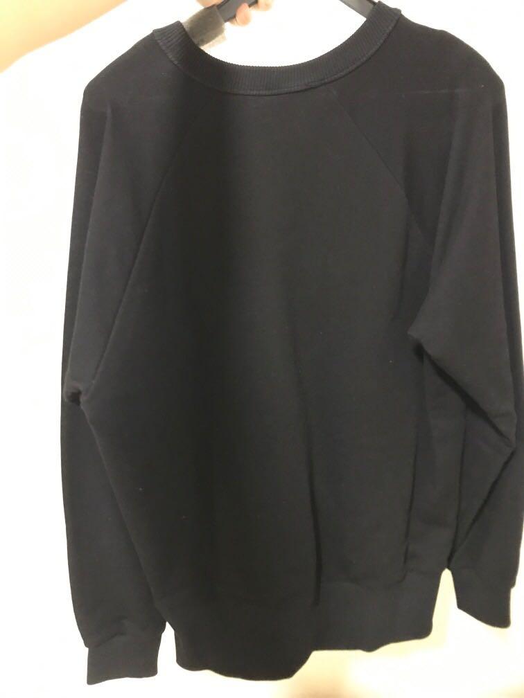 Blurred givenchy outlet paris sweatshirt