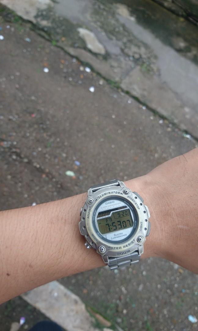Jam Tangan Casio DW - 285 [ DIVER 200m ], Fesyen Pria, Jam Tangan di  Carousell