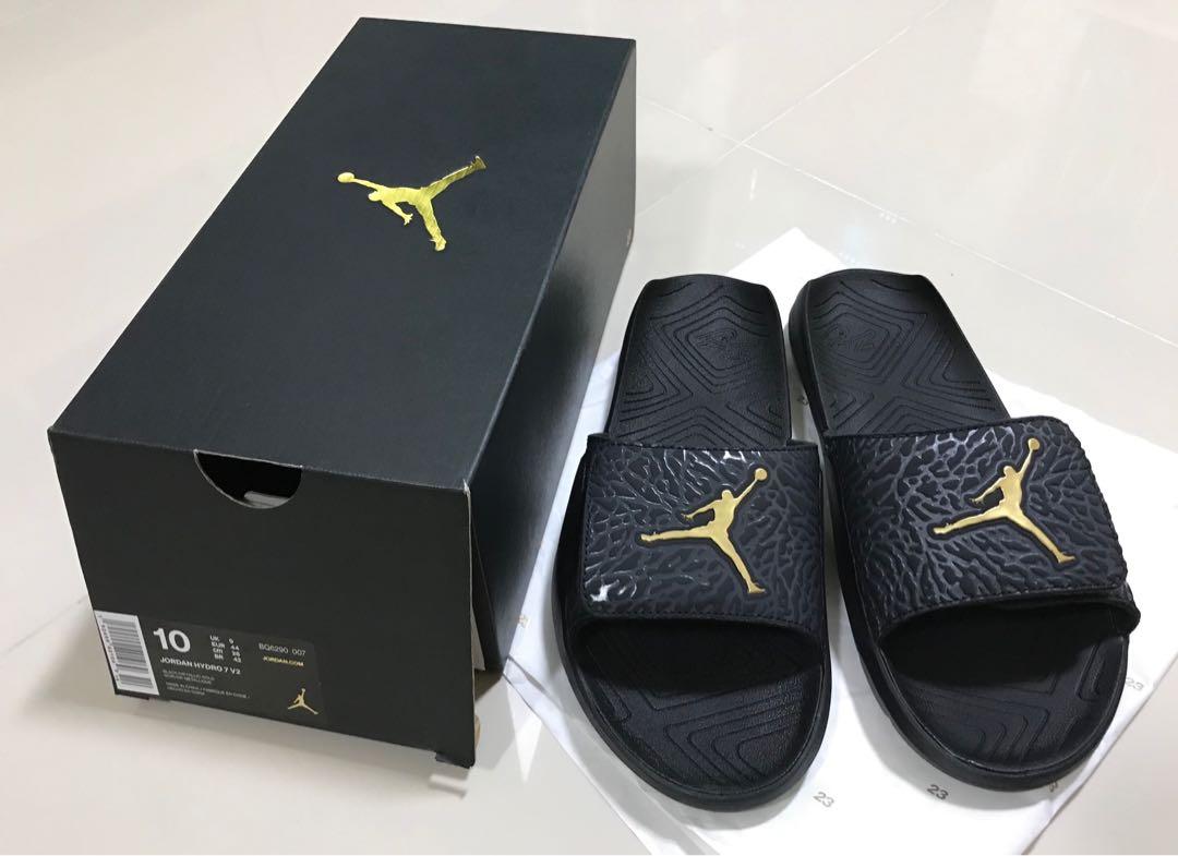 Jordan hydro 7 v2 black top gold