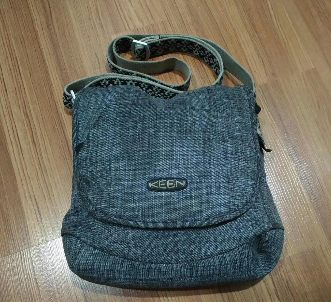 Keen sling bag on sale
