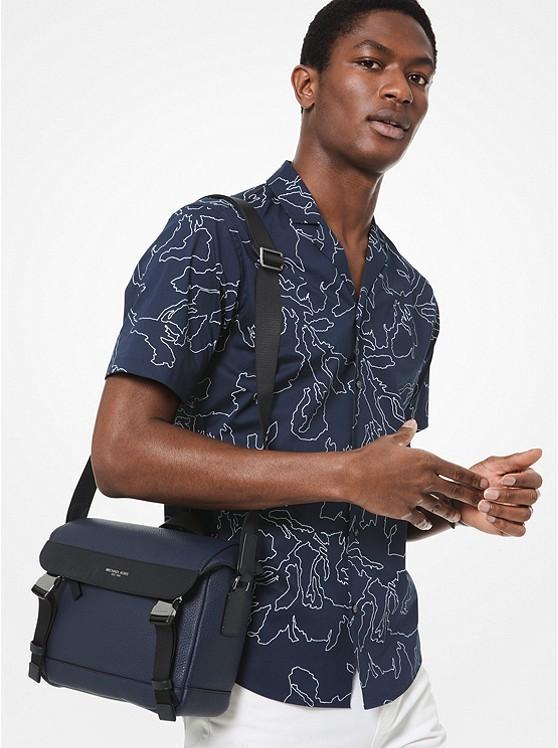 Greyson pebbled outlet leather messenger bag