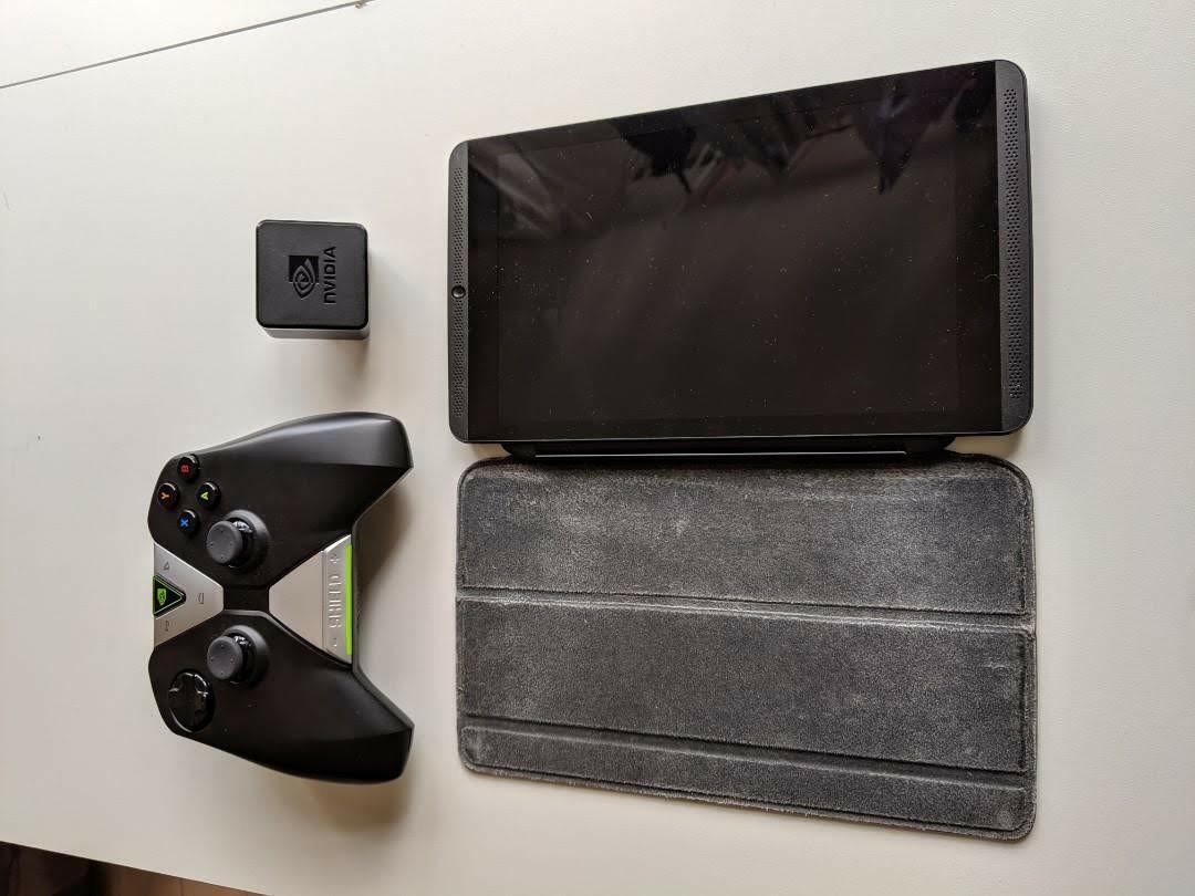 Nvidia Shield Tablet （分類：電子屏幕）位於 Hong Kong。 由 sadsam 提交（商品編號 252520893，圖片 2）。簡介： Nvidia Shield Tablet https://www.sogi.com.tw/articles/8%E5%90%8B%E9%81%8A%E6%88%B2%E5%B9%B3%E6%9D%BF_NVIDIA_SHIELD_tablet%E5%BC%B7%E6%82%8D%E7%99%BB%E5%A0%B4/6230212 如圖, 連火牛, 手寫筆, 遊戲手制, 原裝套, 登記賬戶後可於Nvidia玩好多免費遊戲。。