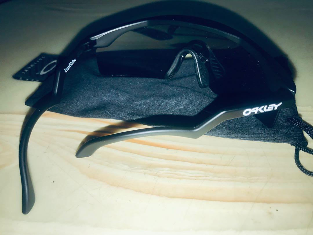 Vintage oakley razor best sale blades