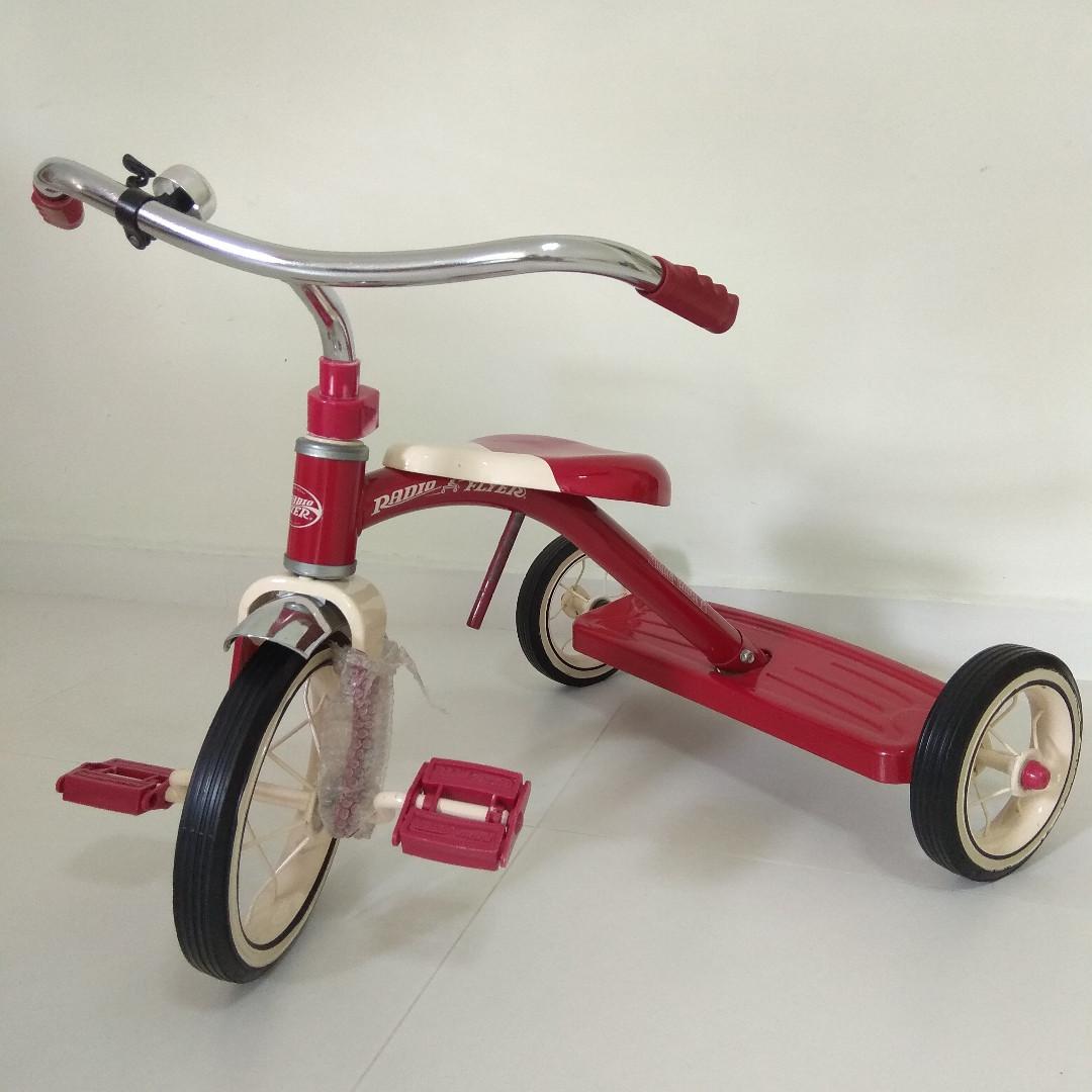 radio flyer 10 classic tricycle