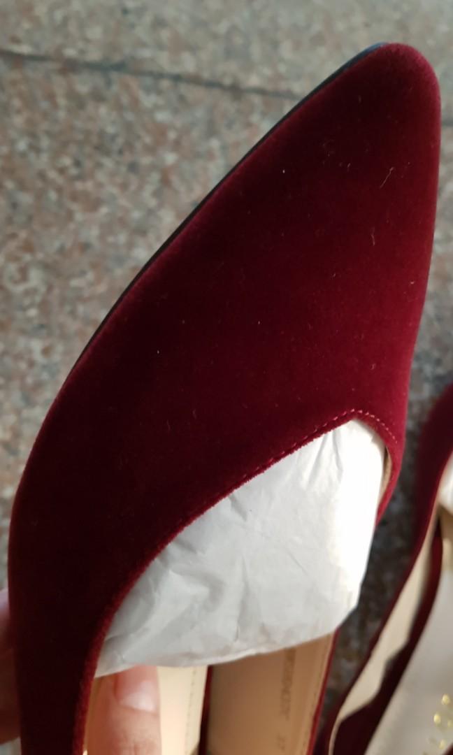 Red Velvet Shoes, Fesyen Wanita, Sepatu di Carousell