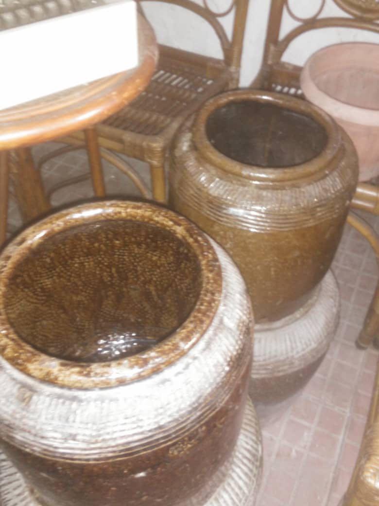 Tempayan Pot Antiques Antique Furniture On Carousell