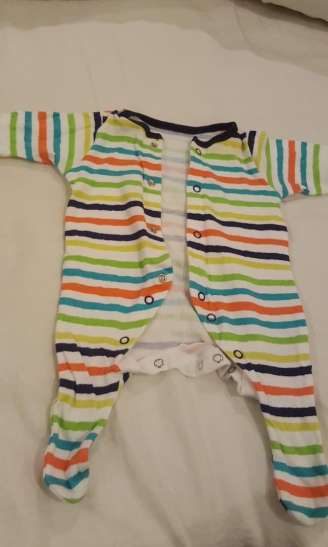 baby clothes tiny baby