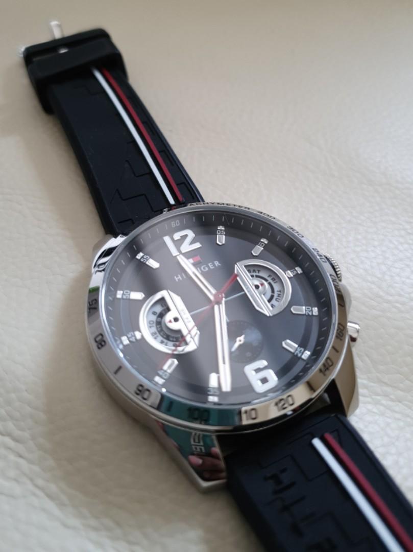 tommy hilfiger watch glass