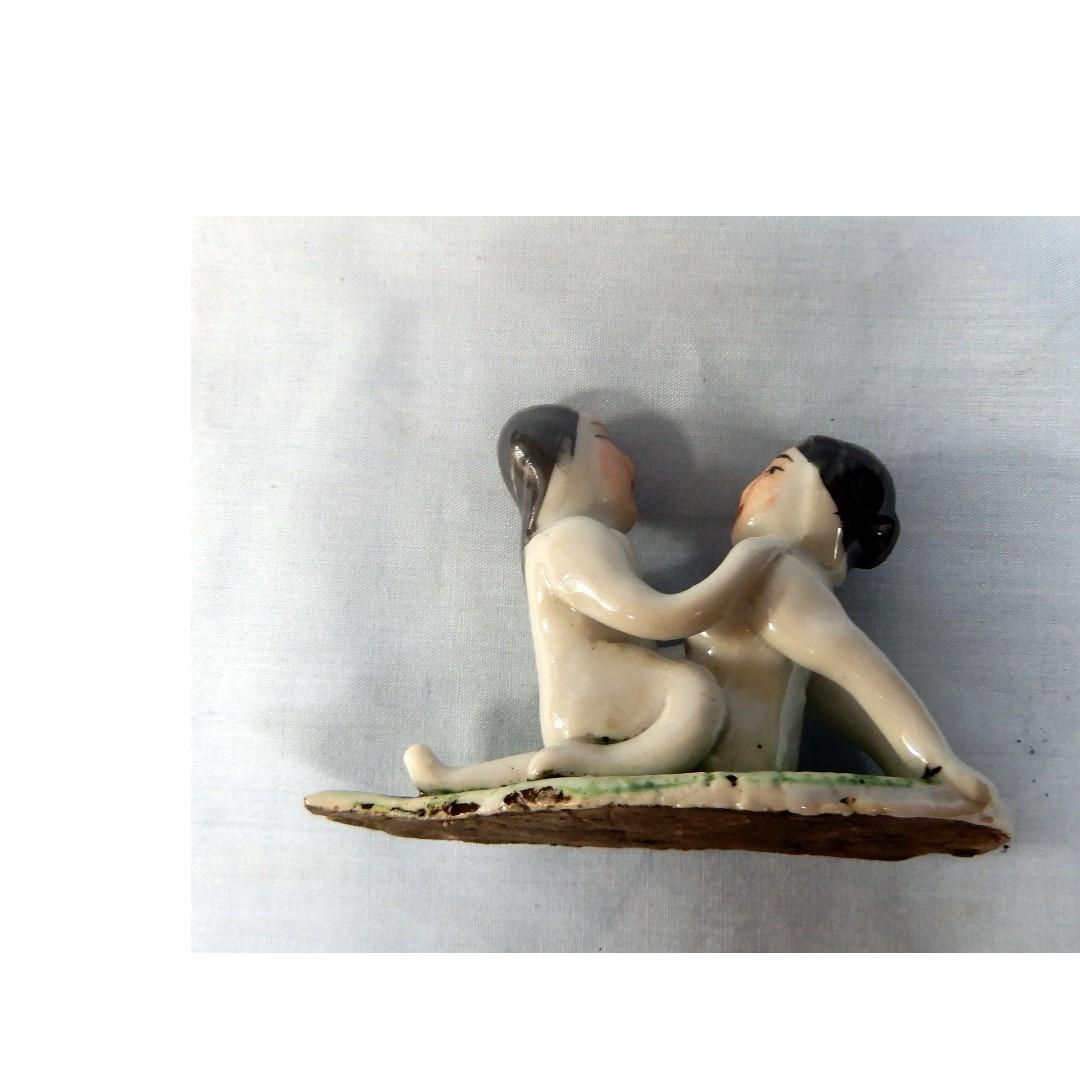 chinese nudist couple 