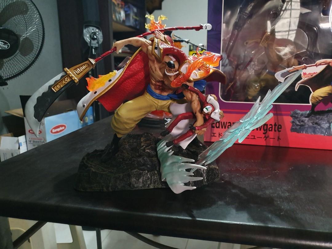 White beard vs akainu, Hobbies & Toys, Toys & Games on Carousell