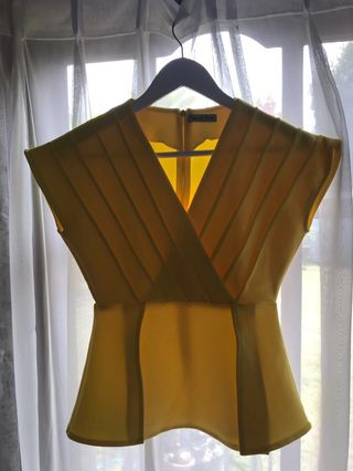(Kategori: ) berada di . Dikirim oleh yuriwear (ID iklan 252733220, Gambar 1). Deskripsi: .