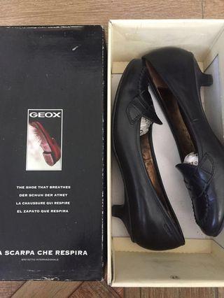 GEOX leather shoes